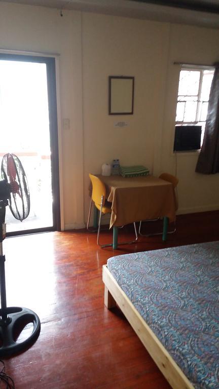 Christopher B&B And Apartments (Adults Only) Paranaque City 외부 사진